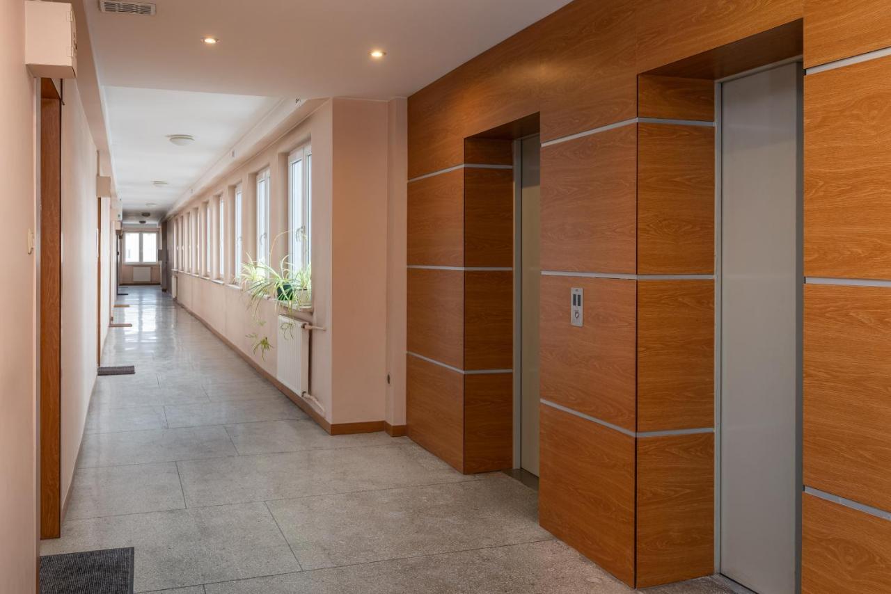 9Th Floor City View Apartment Warszawa Eksteriør billede